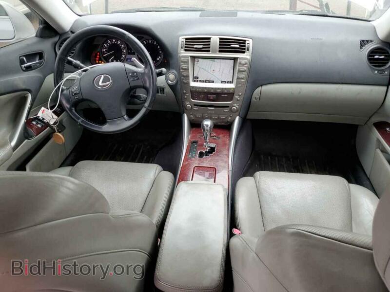 2007 Lexus IS (VIN JTHCK262772018066) — фото 8 из 12