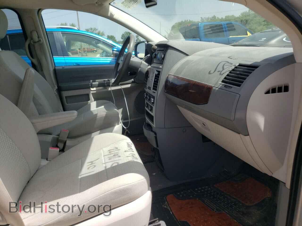 2010 CHRYSLER MINIVAN - VIN: 2A4RR4DE4AR169871 - Photo 5