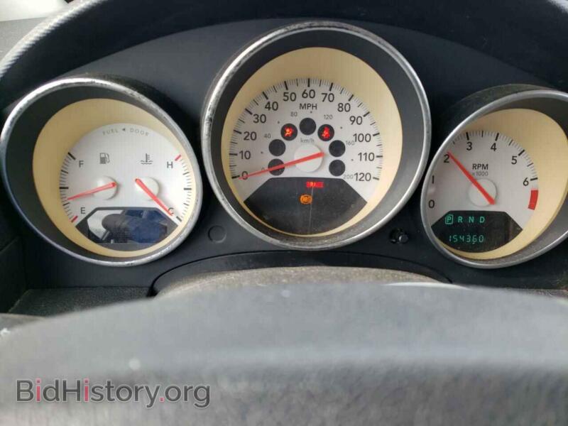 2008 Dodge CALIBER (VIN 1B3HB48B38D651509) — фото 9 из 13