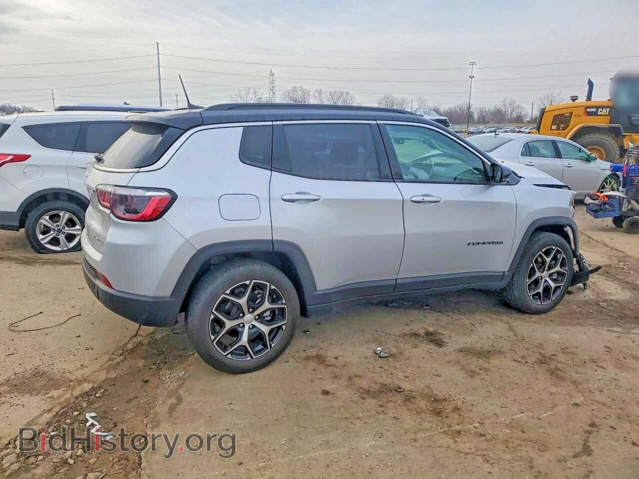 2024 JEEP COMPASS - VIN: 3C4NJDCN1RT128989 - Фото 3