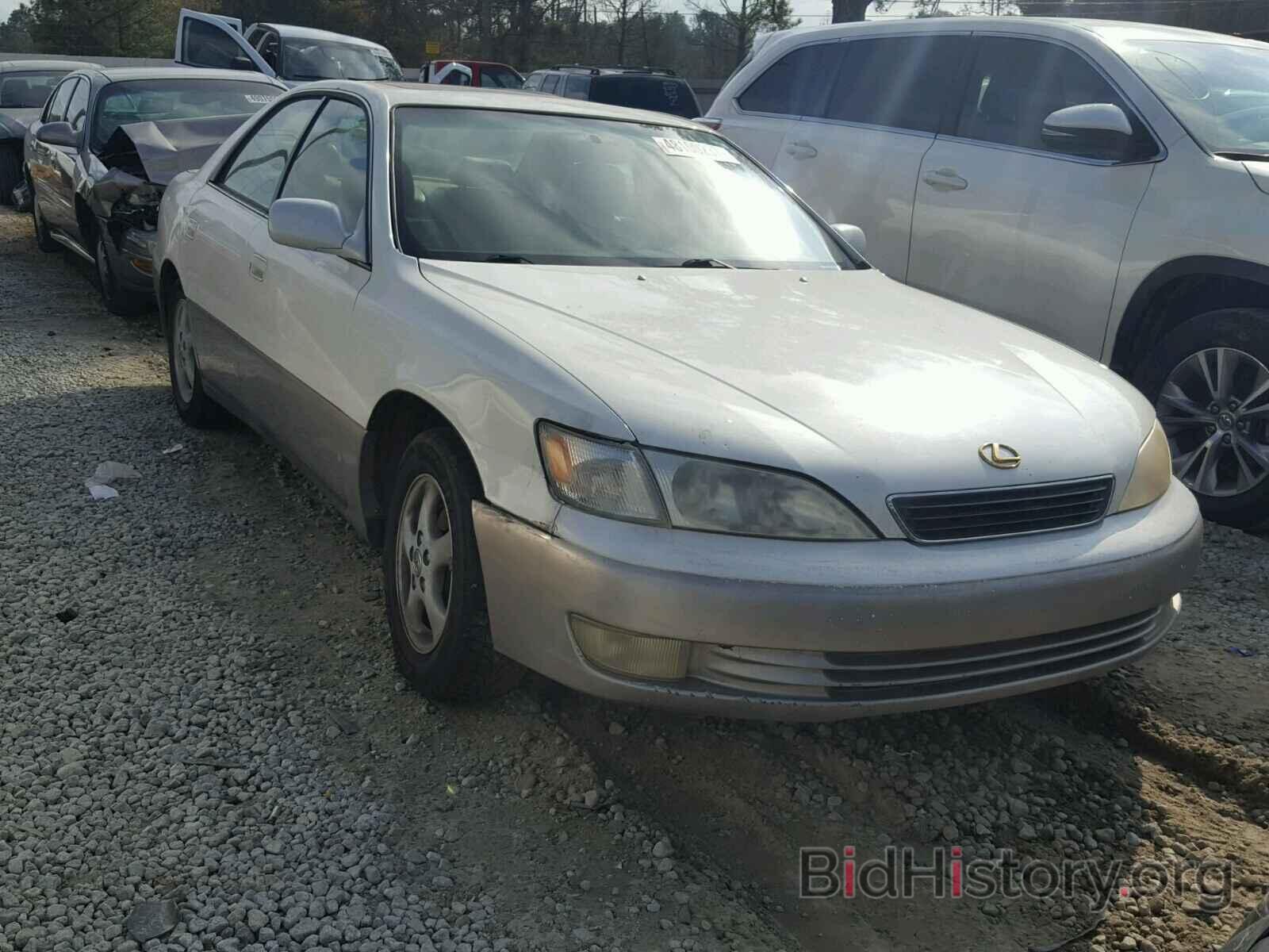 Фотография JT8BF22G0V0051730 - LEXUS ES300 1997