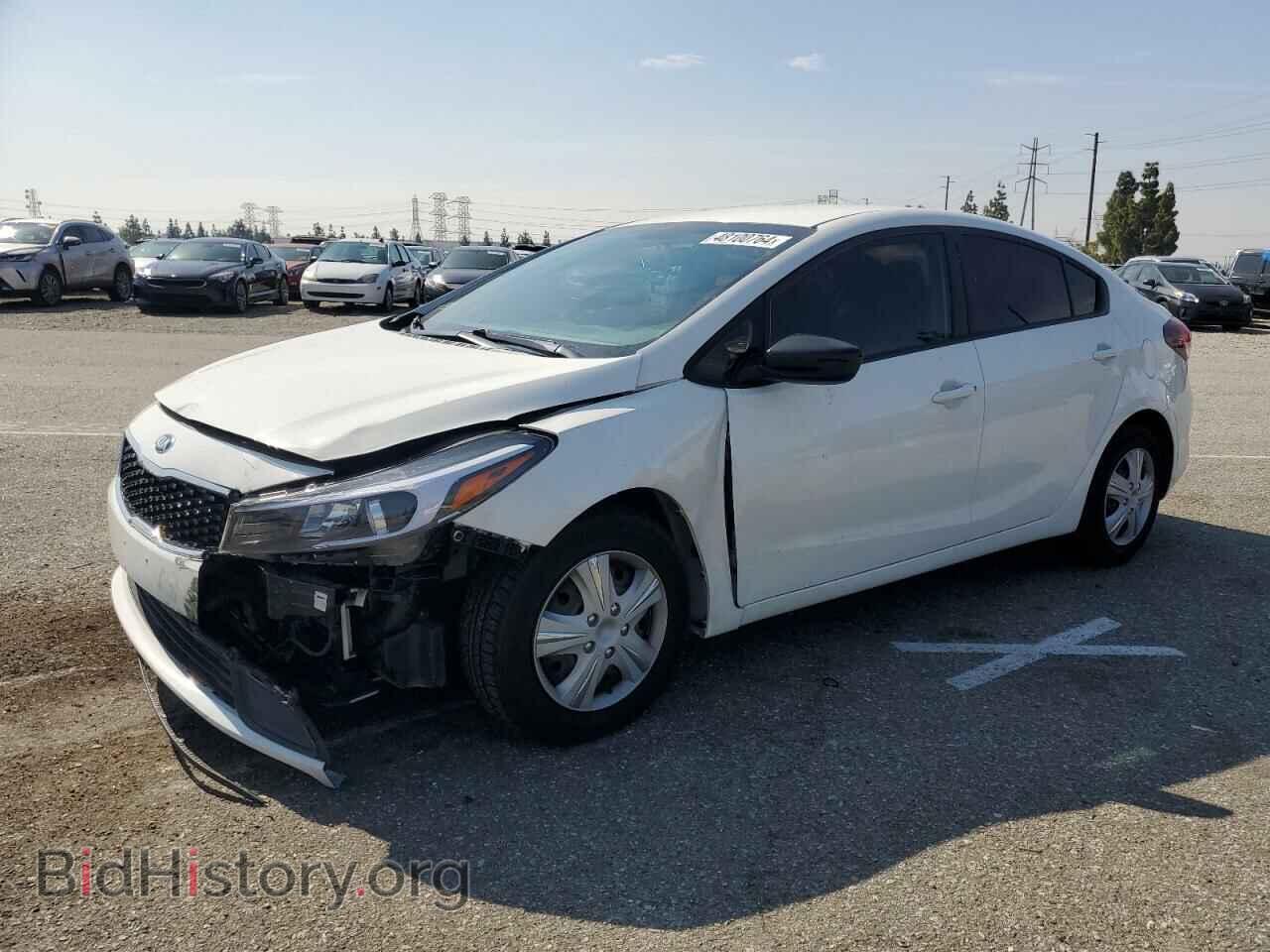 Фотография 3KPFK4A7XHE057185 - KIA FORTE 2017