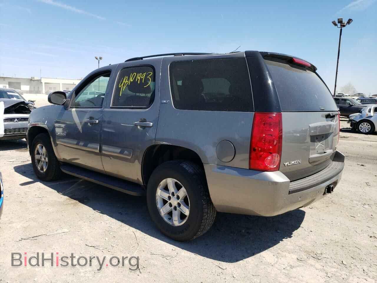 2008 GMC YUKON - VIN: 1GKFC13J58R232228 - Фото 2