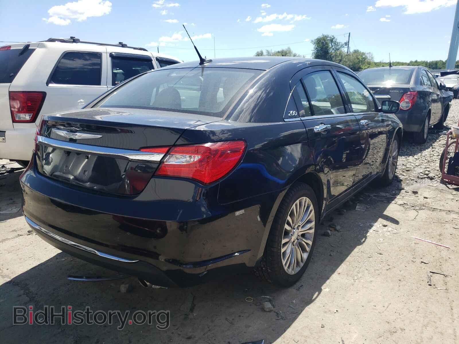 2011 CHRYSLER 200 - VIN: 1C3BC2FG3BN503418 - Фото 4