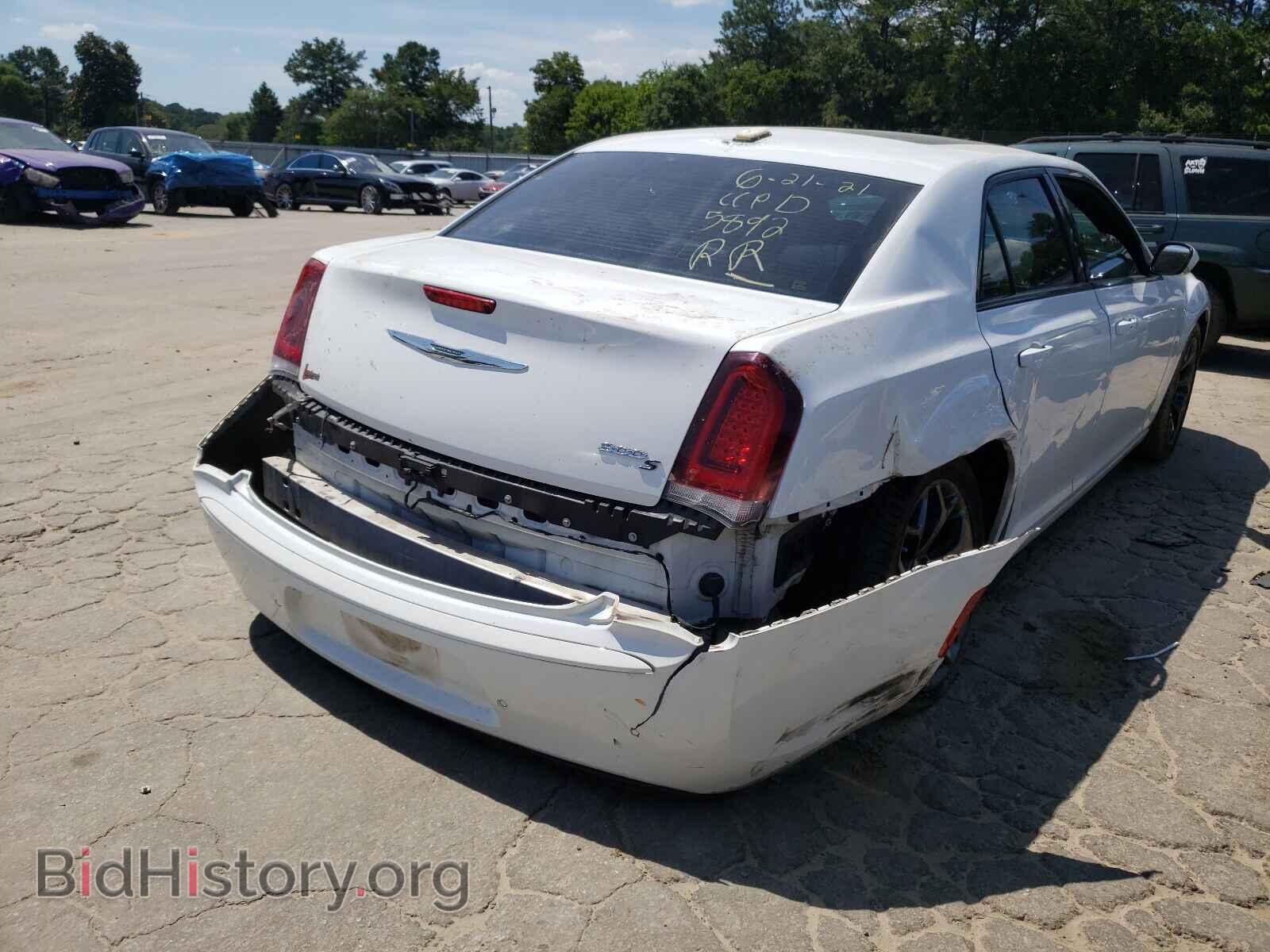 2015 CHRYSLER 300 - VIN: 2C3CCABG4FH755892 - Фото 4