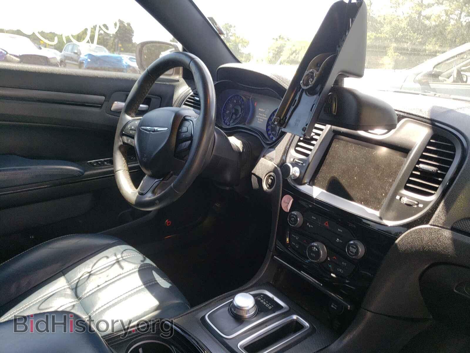 2015 CHRYSLER 300 - VIN: 2C3CCABG4FH755892 - Фото 9