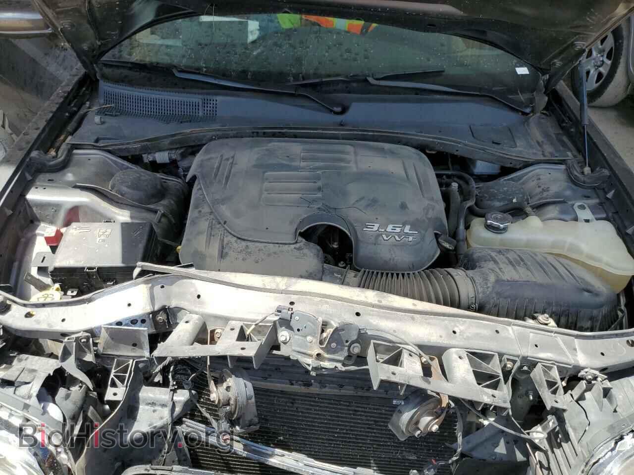 2019 CHRYSLER 300 - VIN: 2C3CCAGG2KH543012 - Фото 11