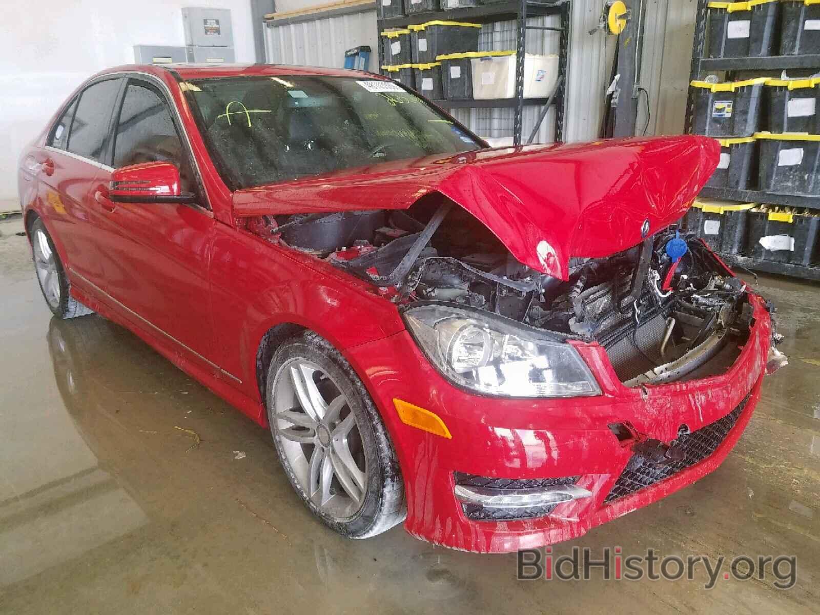 Photo WDDGF4HB0DR263641 - MERCEDES-BENZ C 250 2013