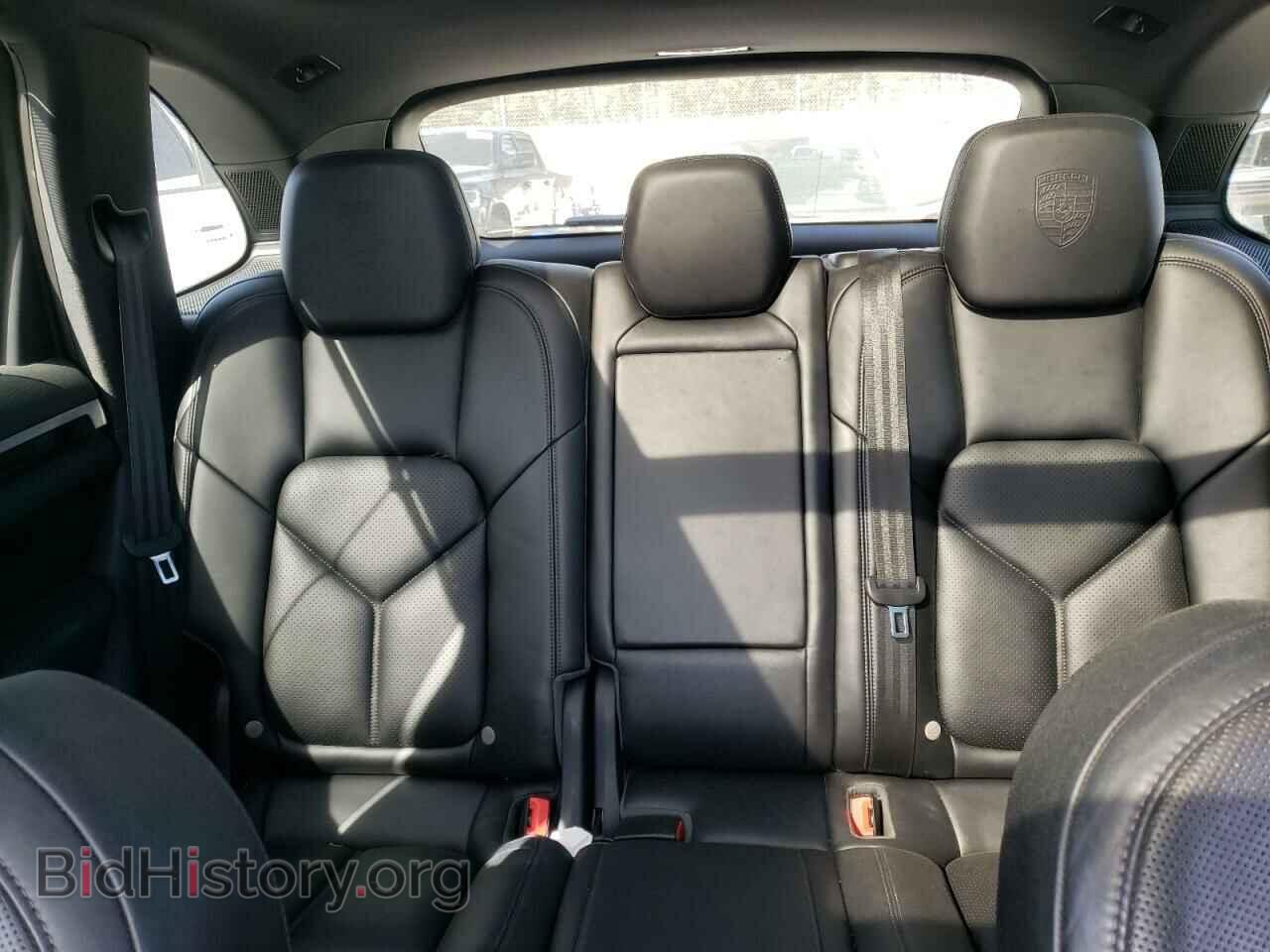 2018 PORSCHE CAYENNE - VIN: WP1AE2A21JLA71739 - Фото 10