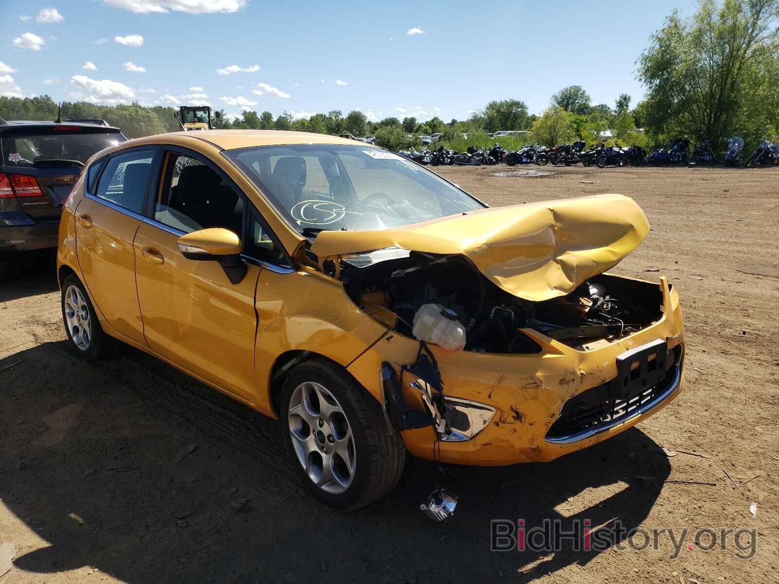 Photo 3FADP4FJ5BM175628 - FORD FIESTA 2011