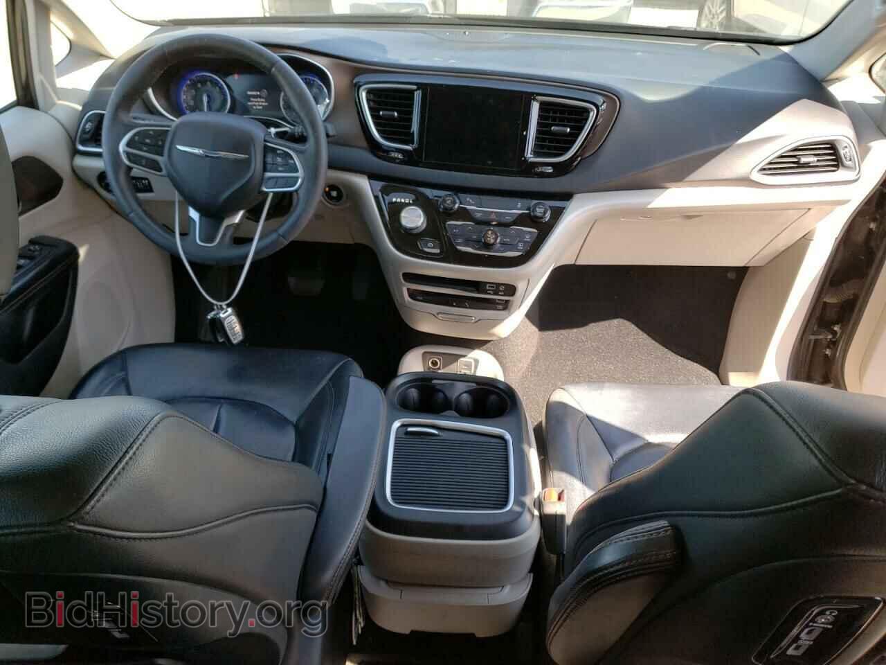 2017 CHRYSLER PACIFICA - VIN: 2C4RC1EG4HR660151 - Photo 8