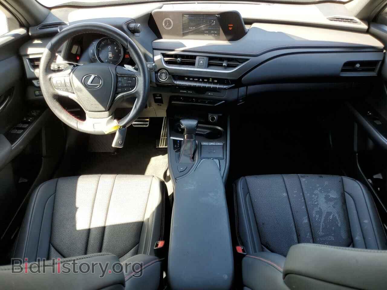 2019 LEXUS UX 200 - VIN: JTHY3JBH1K2017592 - Фото 8