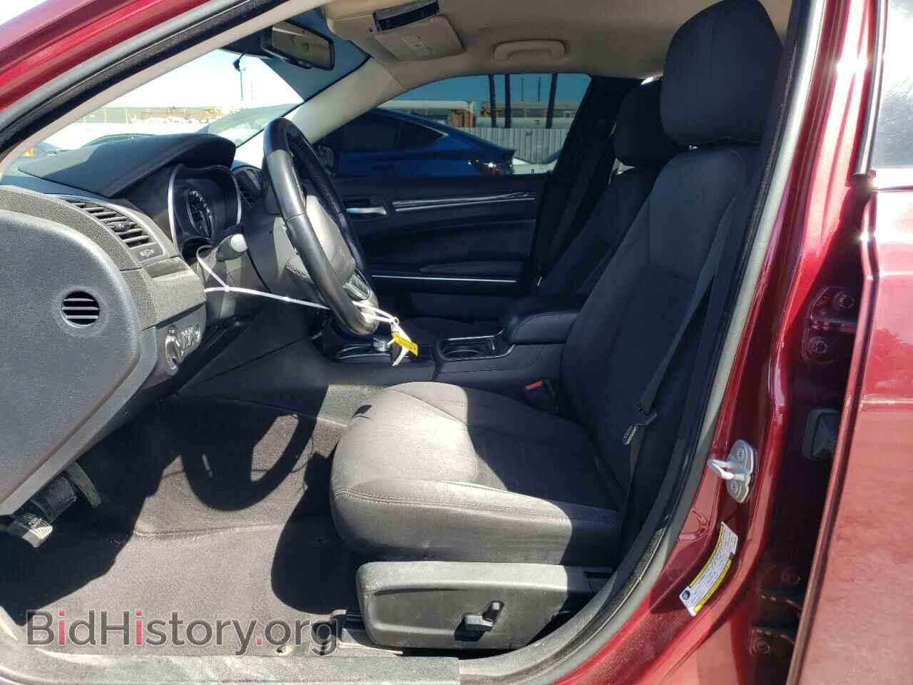 2018 CHRYSLER 300 - VIN: 2C3CCAAG1JH190334 - Фото 7