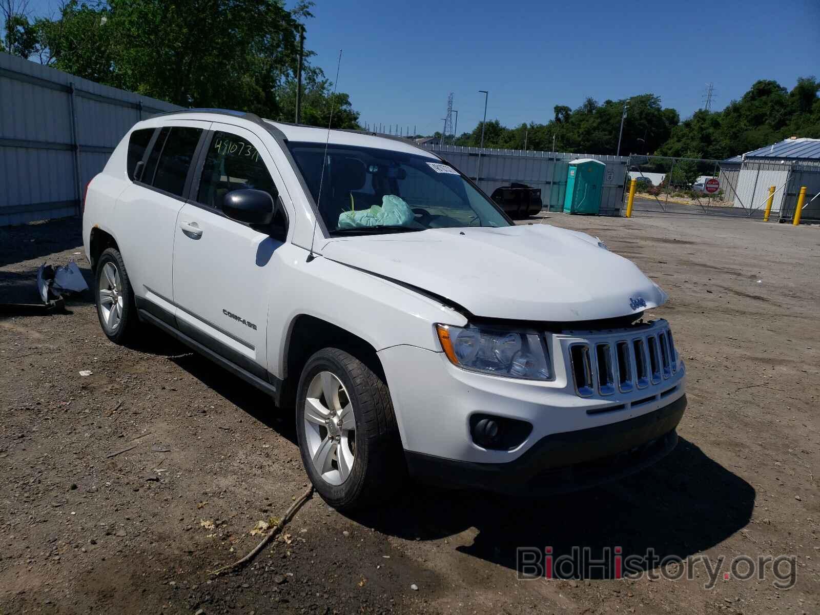 Фотография 1J4NF1FBXBD283869 - JEEP COMPASS 2011