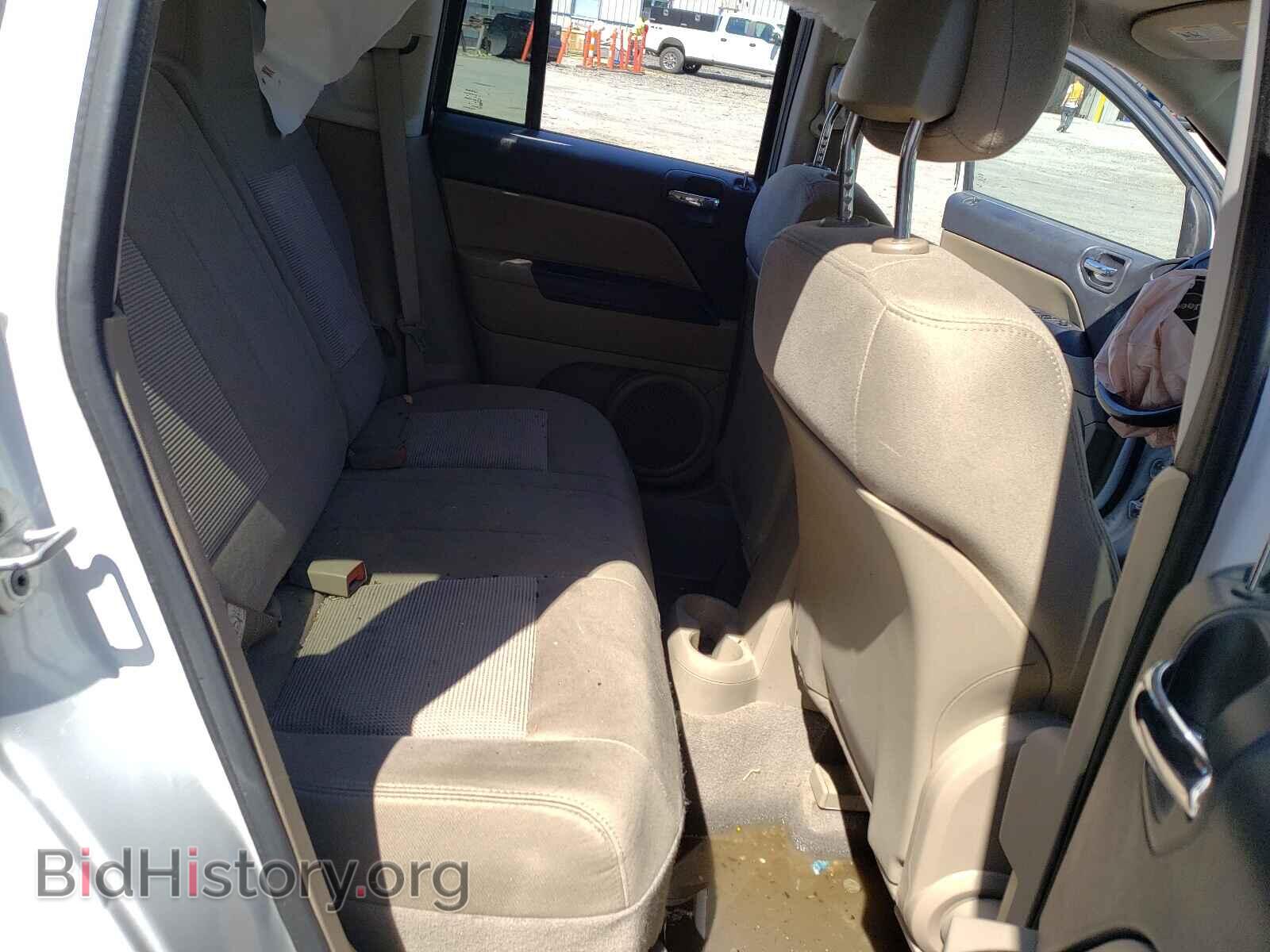 2011 JEEP COMPASS - VIN: 1J4NF1FBXBD283869 - Photo 6