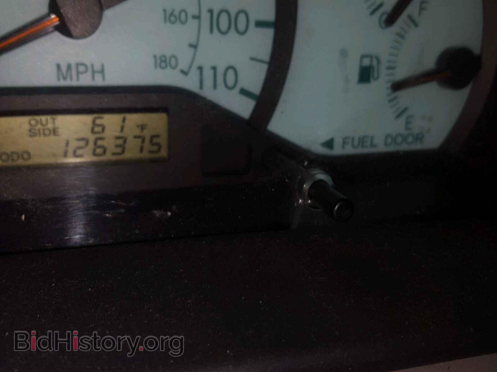 2003 TOYOTA COROLLA - VIN: JTDBR32E930038243 - Фото 8