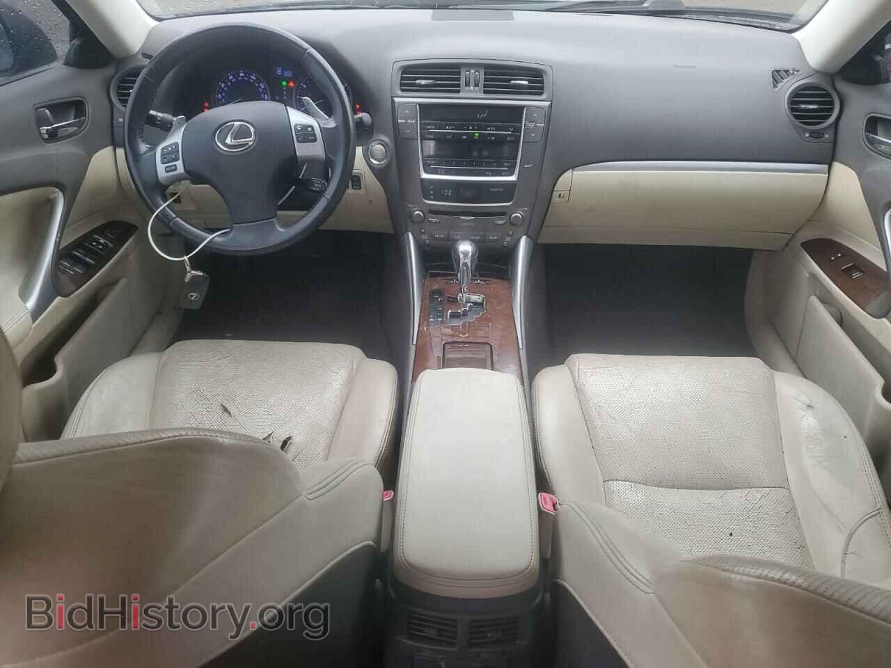 2011 LEXUS IS - VIN: JTHBF5C29B5155670 - Photo 8