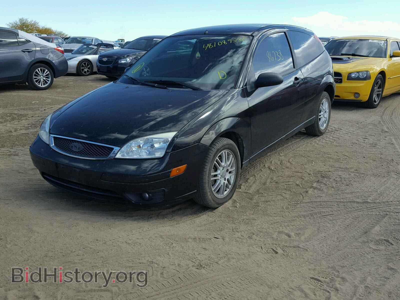2007 FORD FOCUS - VIN: 1FAFP31N77W331141 - Фото 2
