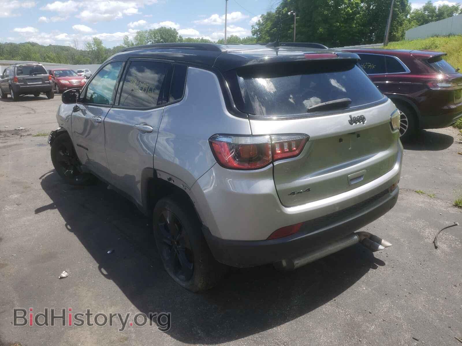 2019 JEEP COMPASS - VIN: 3C4NJDBBXKT734417 - Фото 3