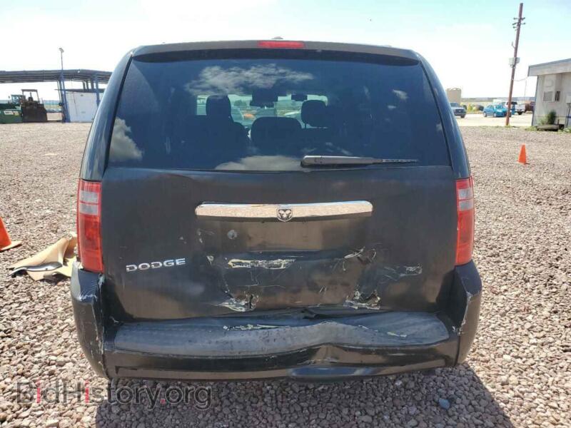 2010 Dodge CARAVAN (VIN 2D4RN5D14AR106602) — photo 6 of 13