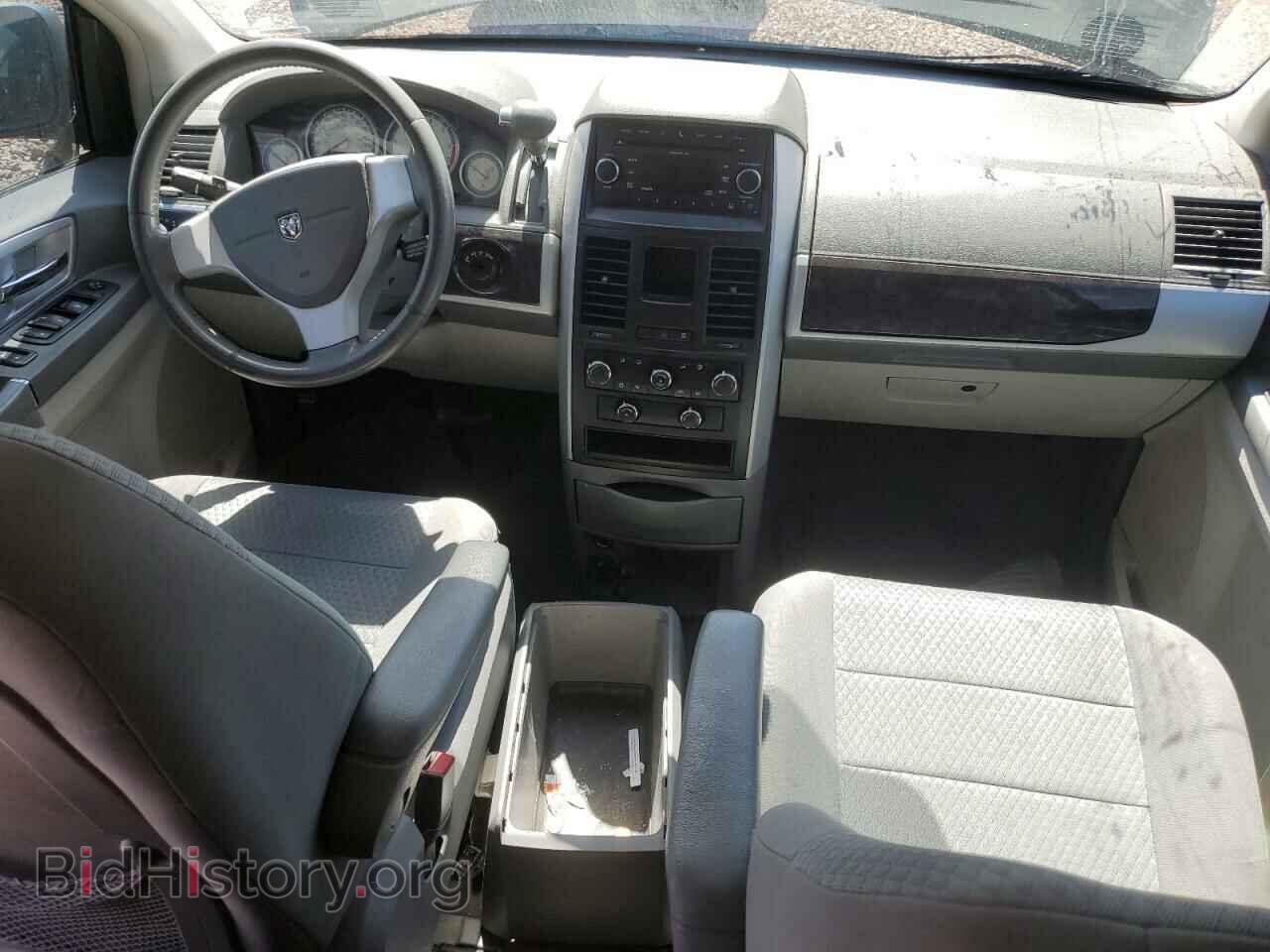 2010 DODGE CARAVAN - VIN: 2D4RN5D14AR106602 - Фото 8