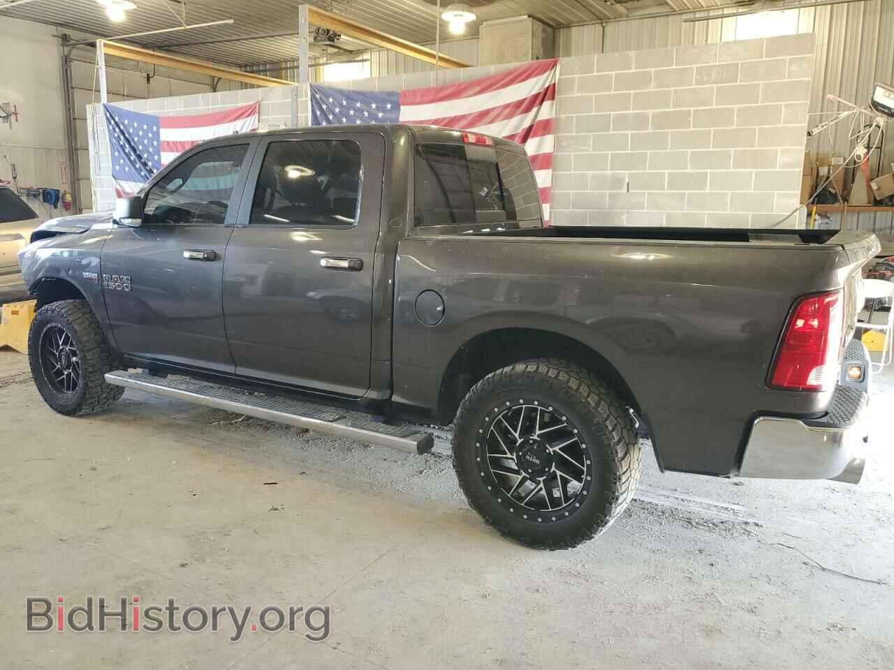 2017 RAM 1500 - VIN: 3C6RR7LT3HG627074 - Фото 2