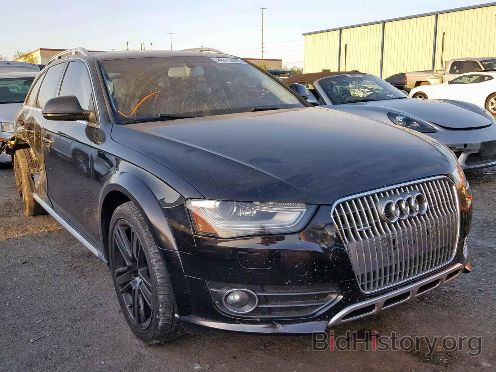 Photo WA1VFAFL7DA067152 - AUDI A4 2013