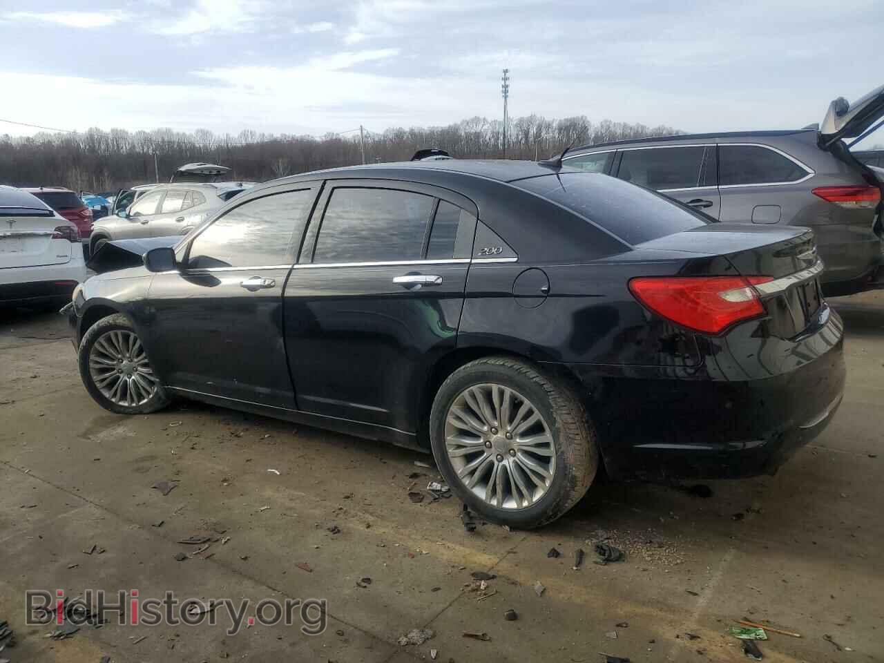 2013 CHRYSLER 200 - VIN: 1C3CCBCG7DN524526 - Фото 2