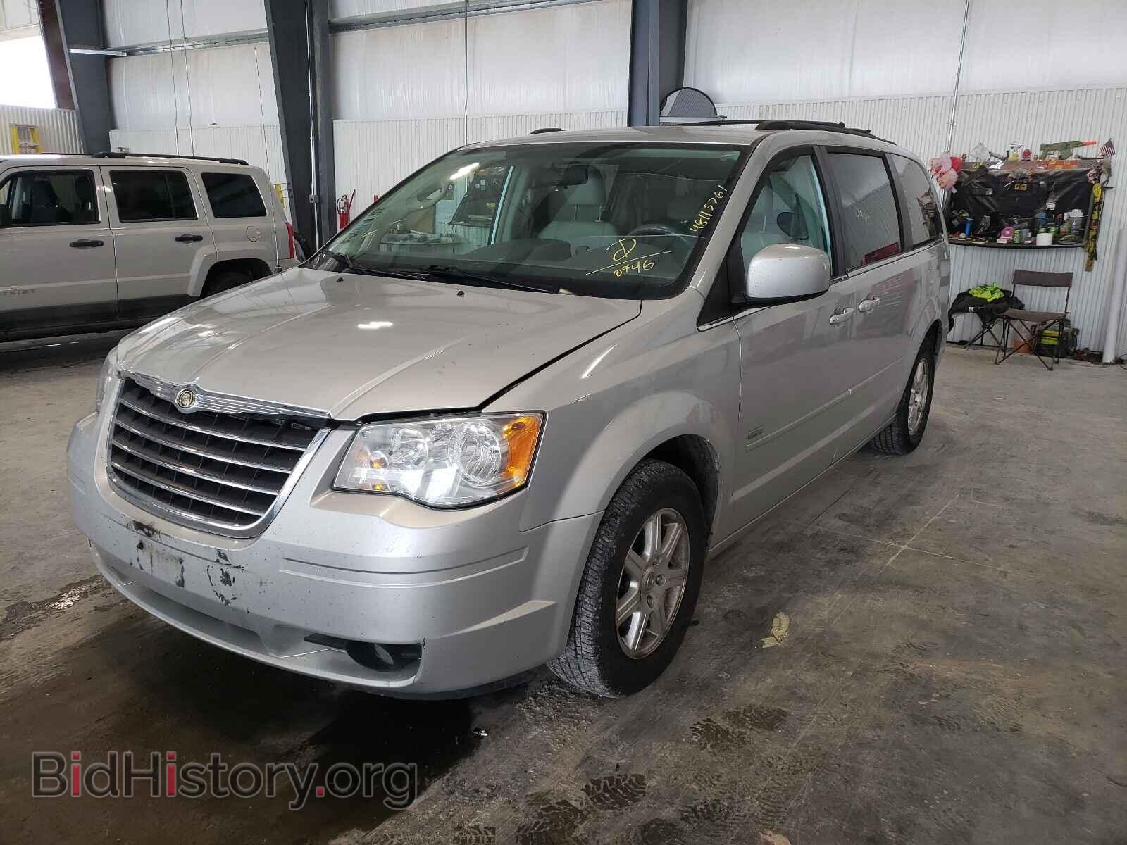 2008 CHRYSLER MINIVAN - VIN: 2A8HR54P78R840946 - Фото 2