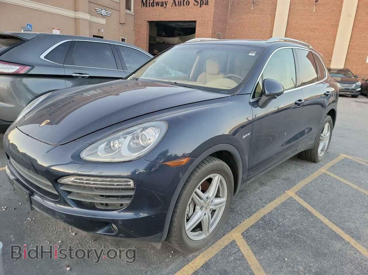 2011 PORSCHE CAYENNE - VIN: WP1AE2A25BLA92451 - Фото 2