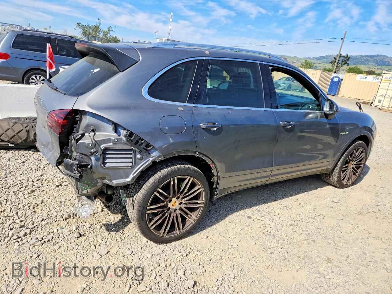 2016 PORSCHE CAYENNE - VIN: WP1AE2A28GLA63825 - Фото 3