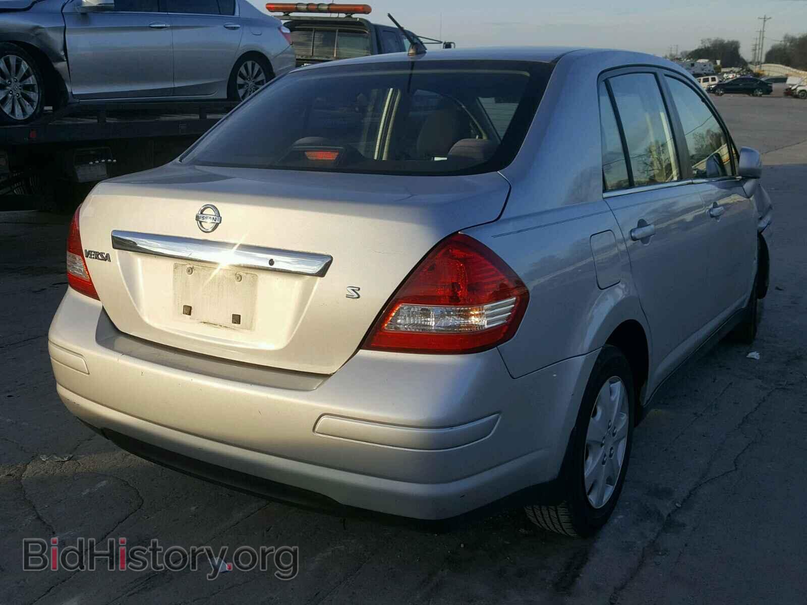 2007 NISSAN VERSA - VIN: 3N1BC11E37L453934 - Фото 4