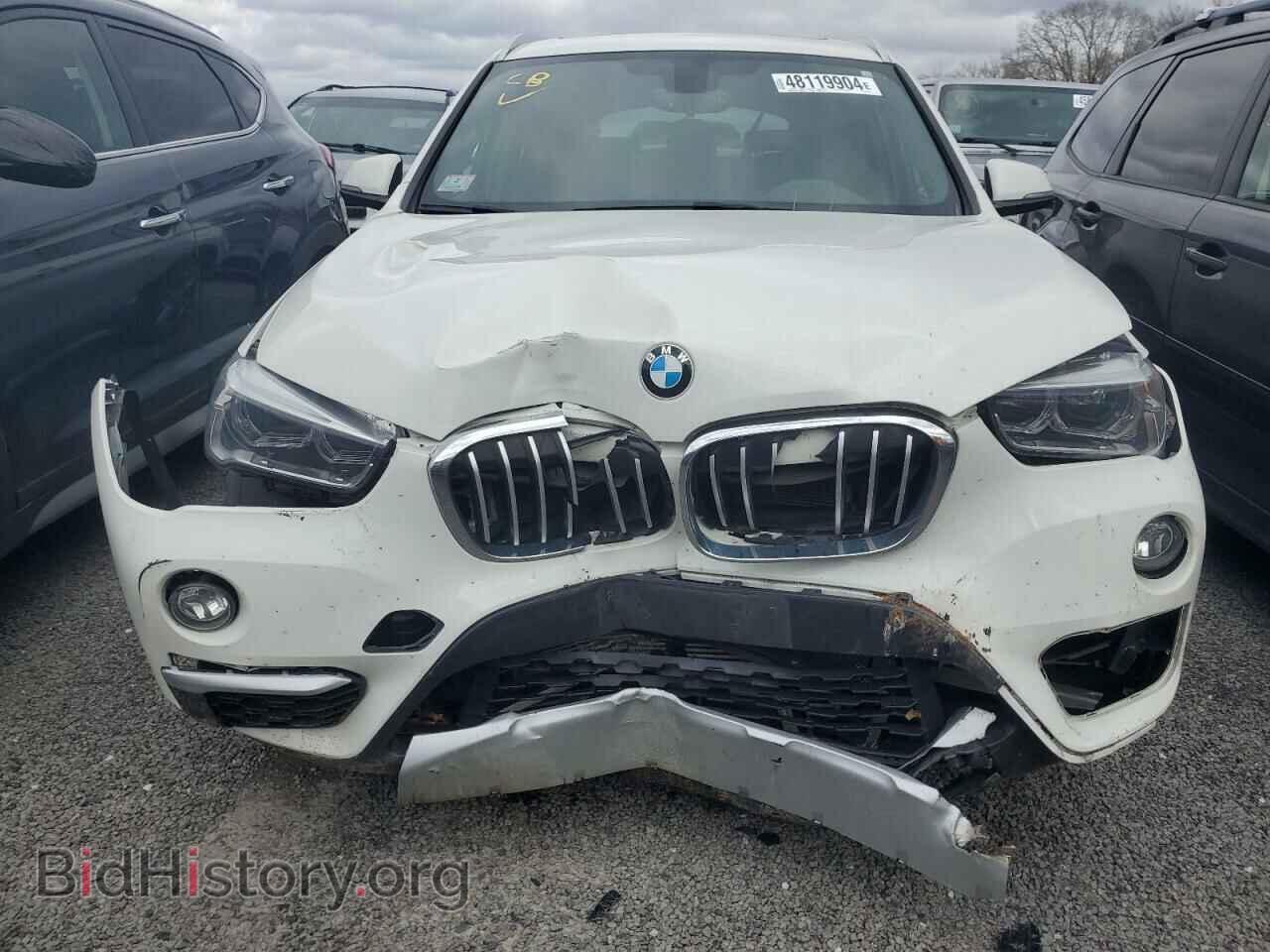 2017 BMW X1 - VIN: WBXHT3C38H5F81723 - Фото 5