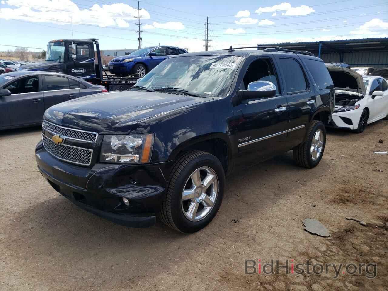 Фотография 1GNSKCE04ER137062 - CHEVROLET TAHOE 2014