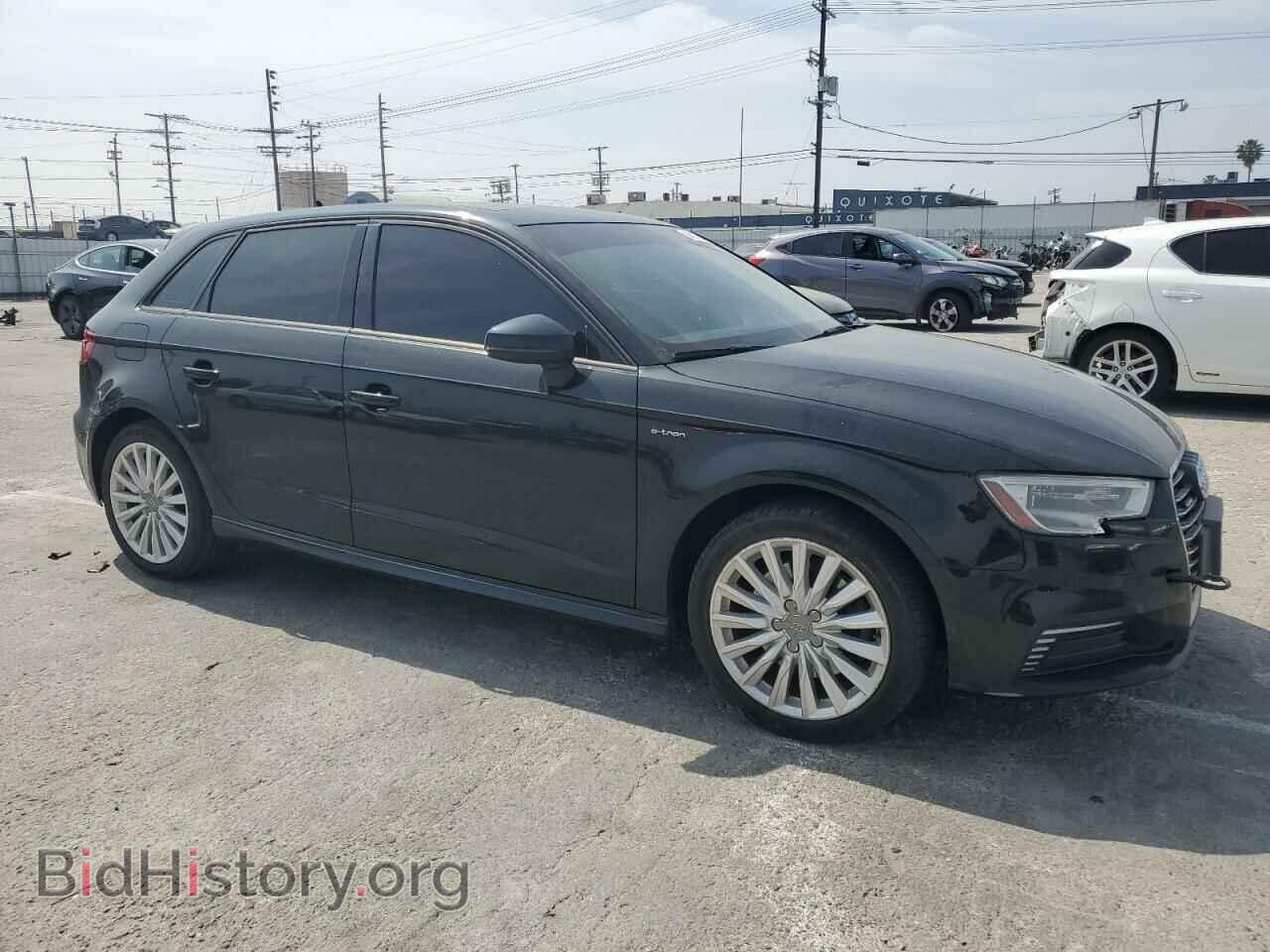 2017 AUDI A3 - VIN: WAUUPBFF3HA104747 - Фото 4