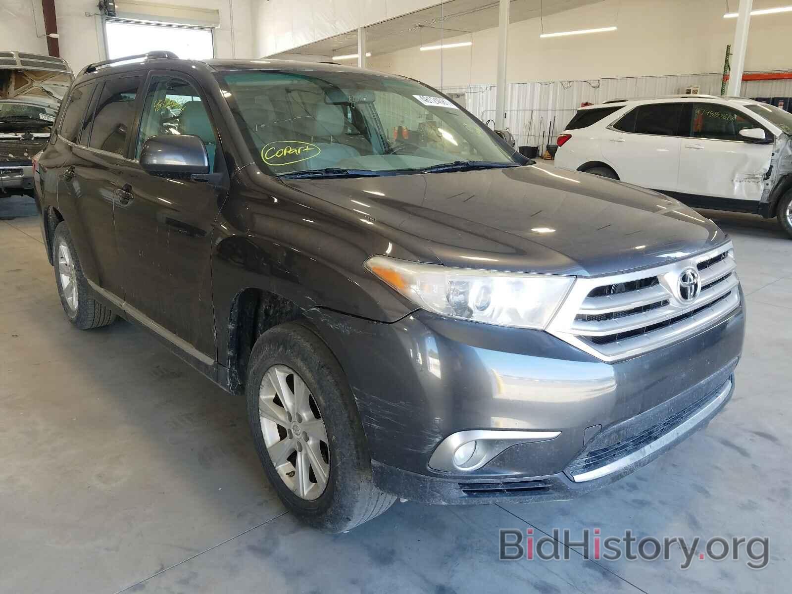 Фотография 5TDBK3EH2BS066584 - TOYOTA HIGHLANDER 2011