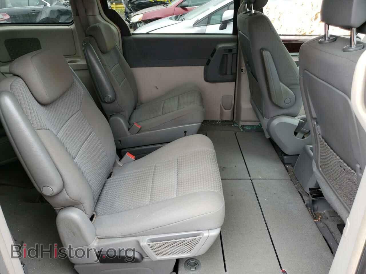 2010 CHRYSLER MINIVAN - VIN: 2A4RR5D10AR391908 - Photo 6