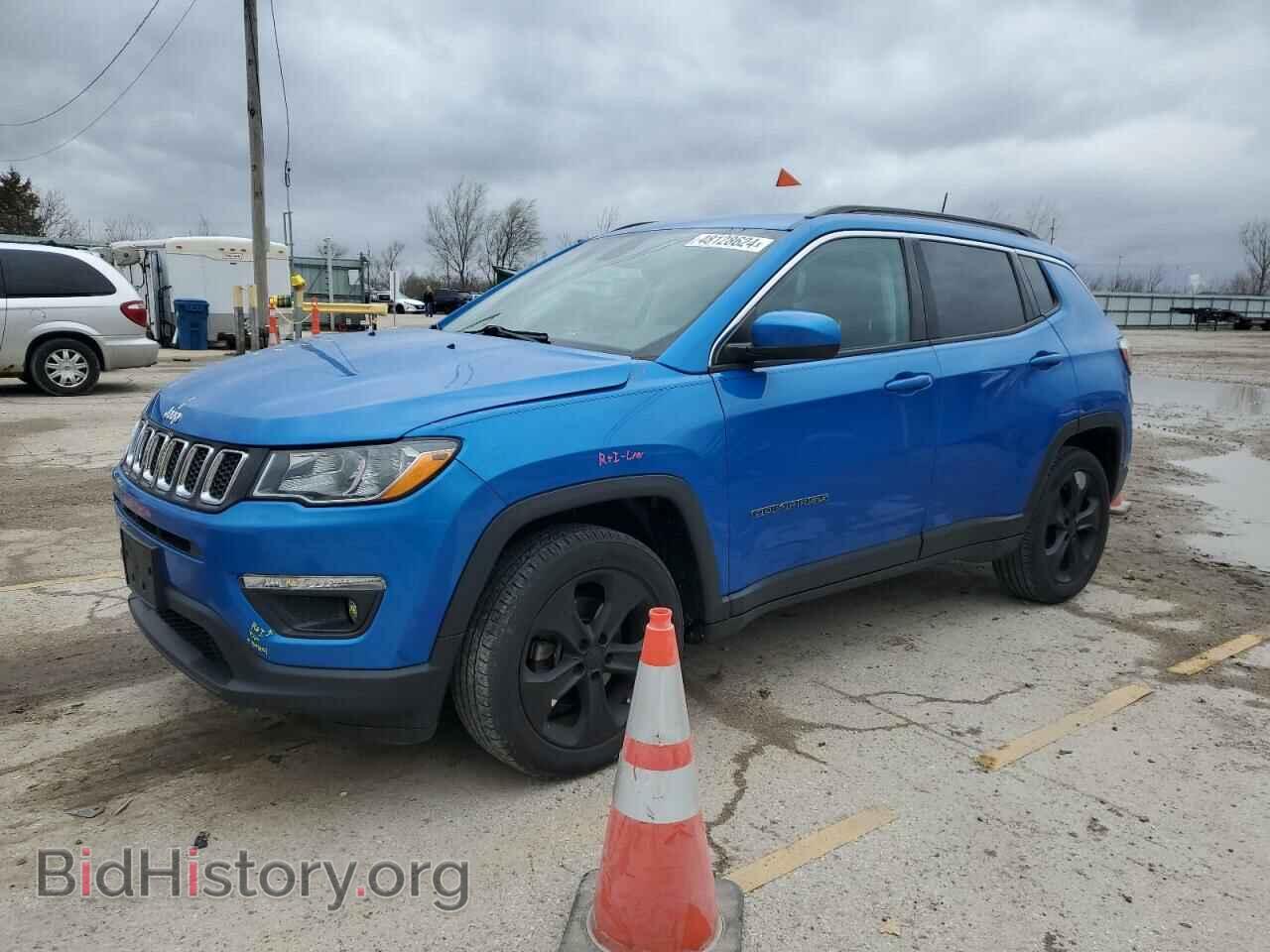 Фотография 3C4NJDBB3HT627850 - JEEP COMPASS 2017