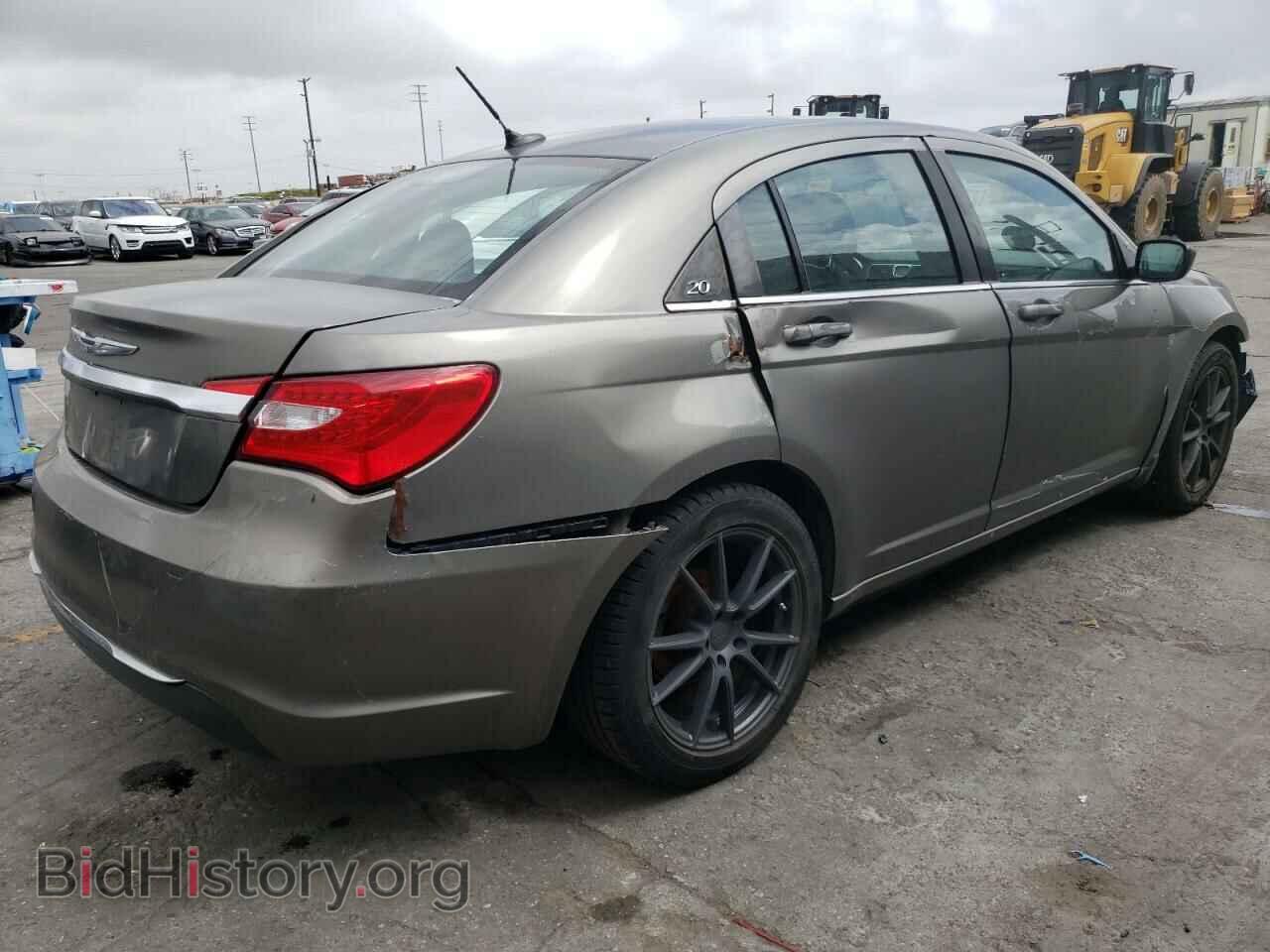 2012 CHRYSLER 200 - VIN: 1C3CCBAB4CN268657 - Фото 3