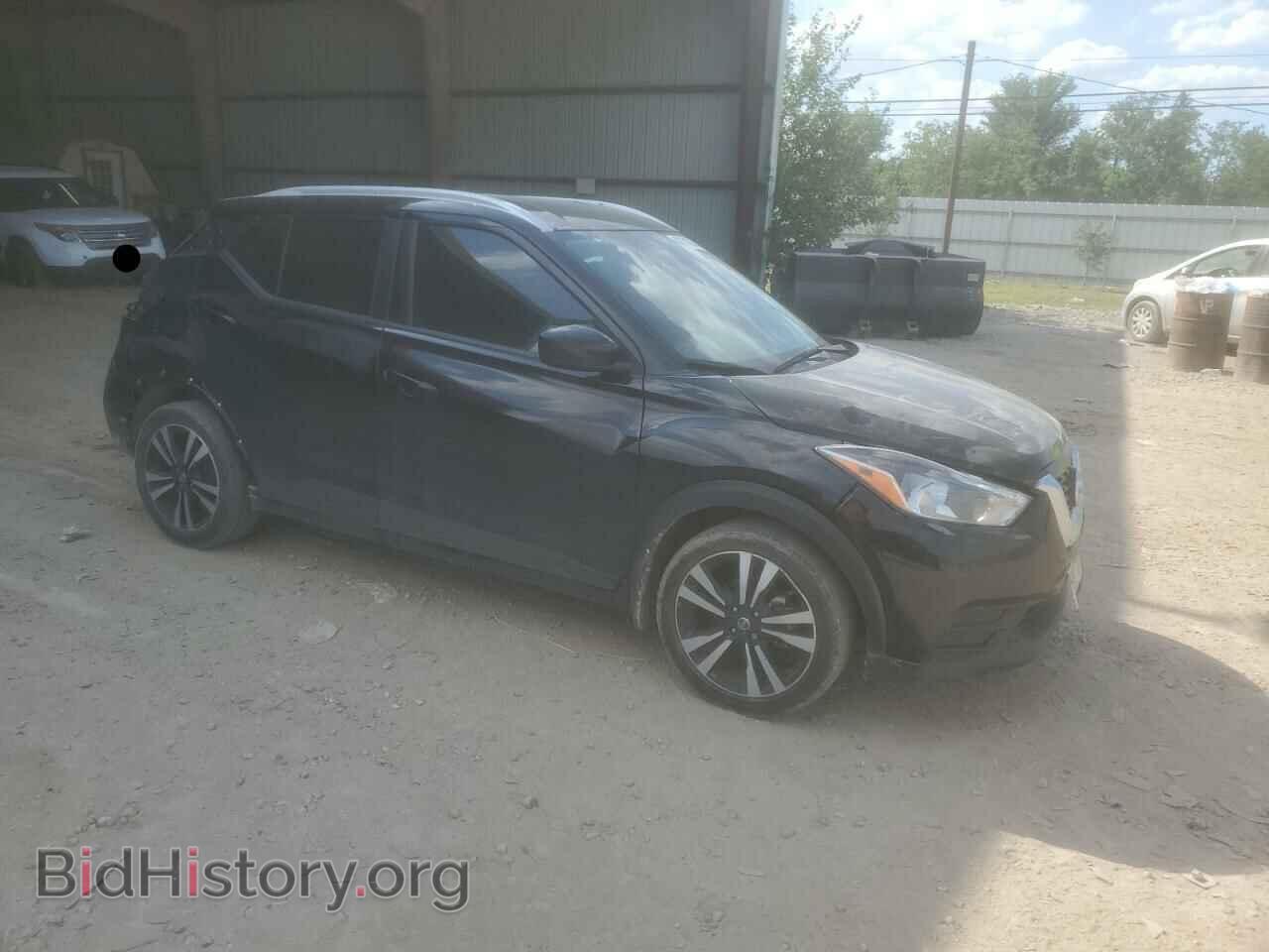 2019 NISSAN KICKS - VIN: 3N1CP5CU3KL498210 - Фото 4