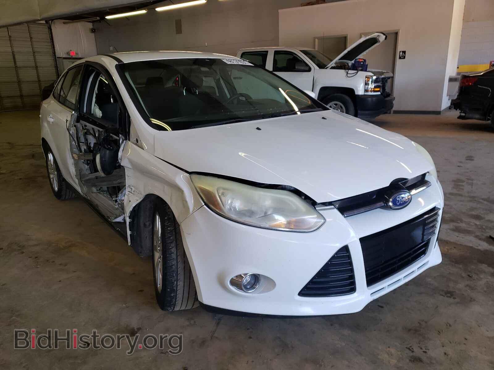 Photo 1FAHP3H21CL142274 - FORD FOCUS 2012