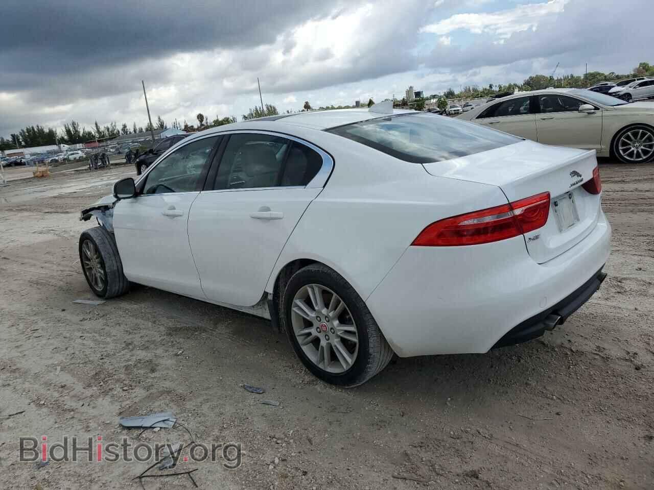 2019 JAGUAR XE - VIN: SAJAD4FX8KCP47062 - Фото 2