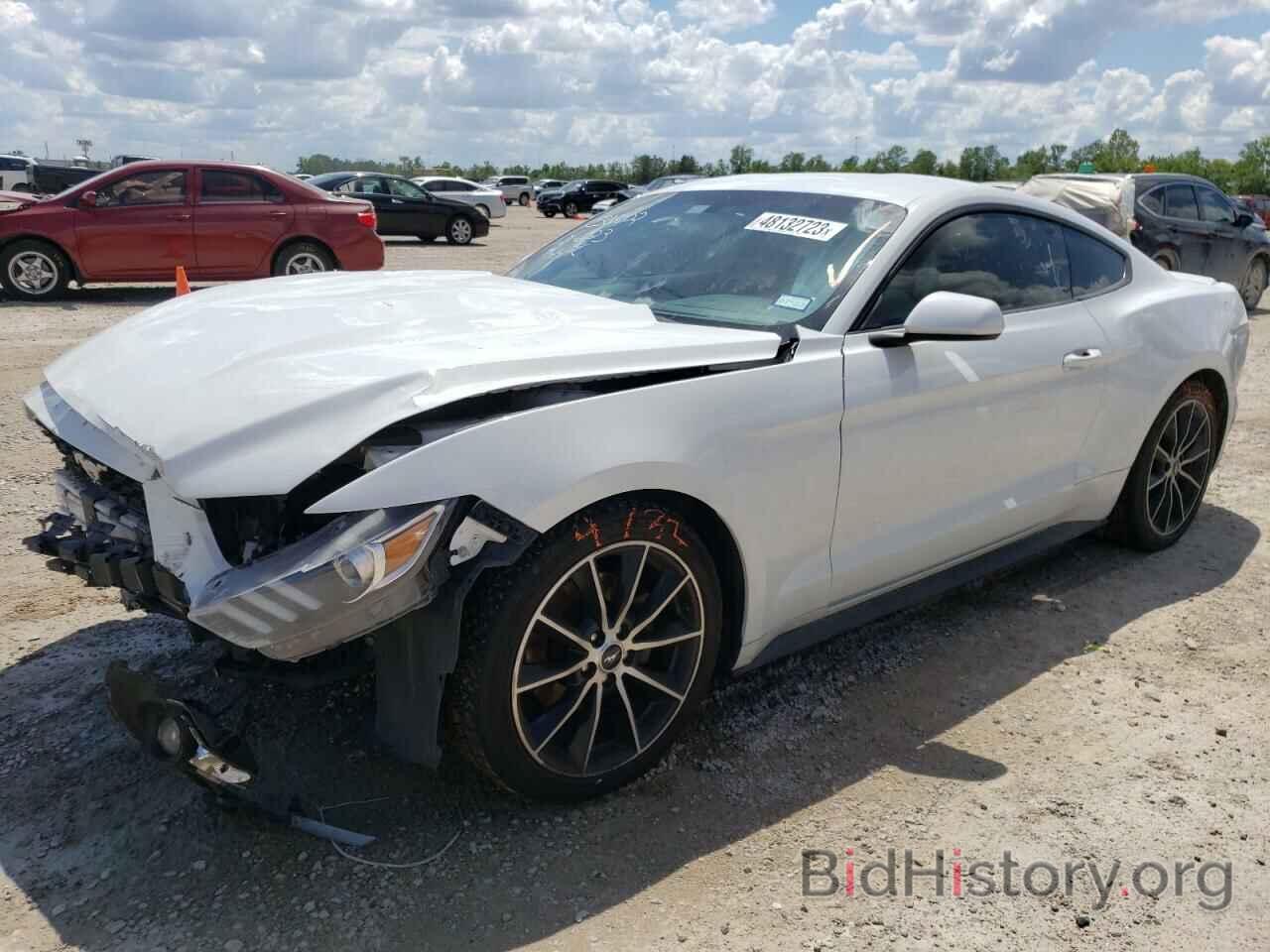 Photo 1FA6P8TH4G5230942 - FORD MUSTANG 2016