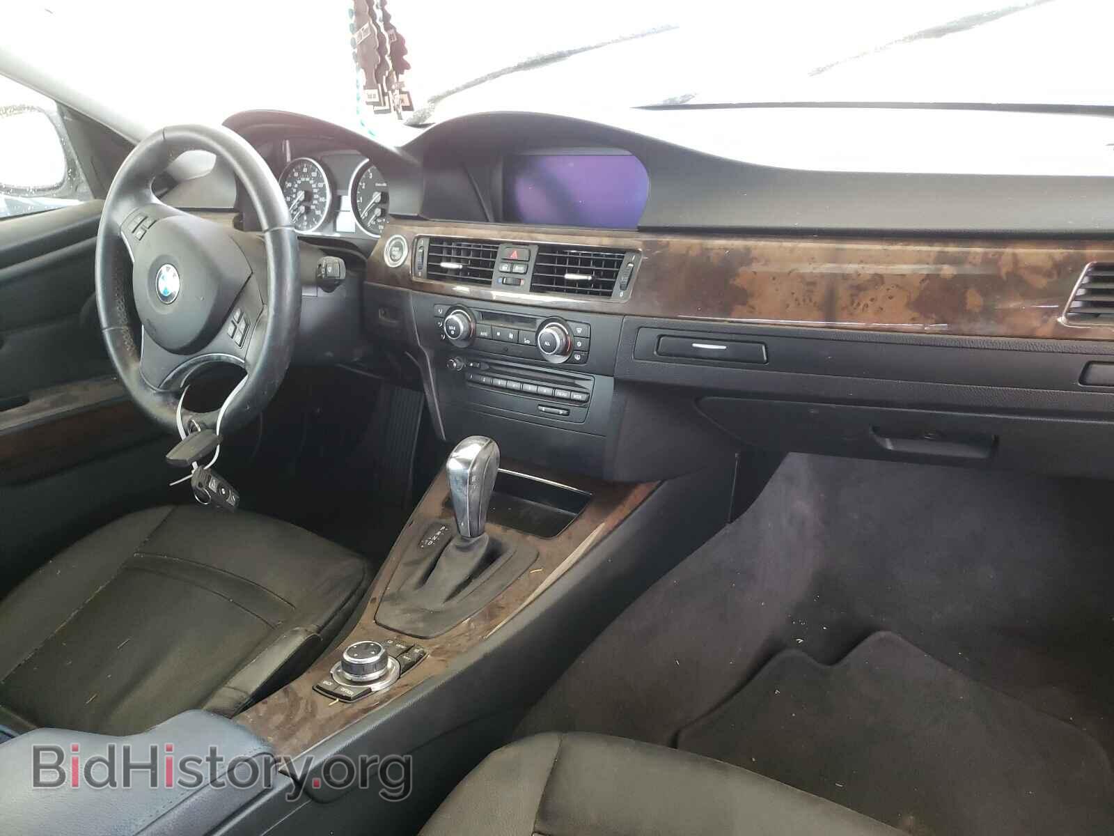 2012 BMW 3 SERIES - VIN: WBAKE5C53CE755677 - Фото 9