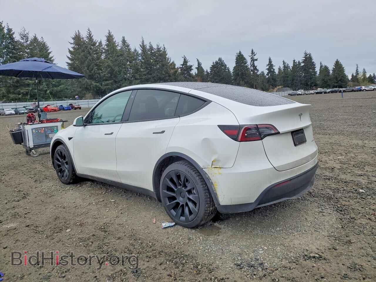 2022 TESLA MODEL Y - VIN: 7SAYGDEE7NF316064 - Фото 2