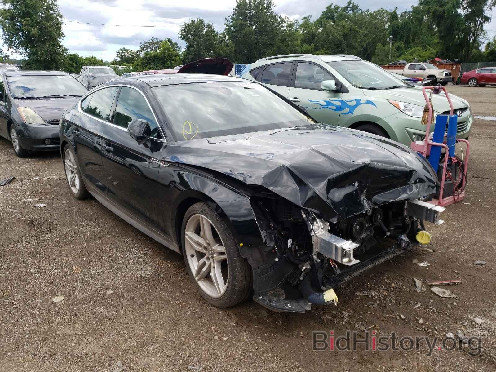 Photo WAUENCF52KA037749 - AUDI A5 2019