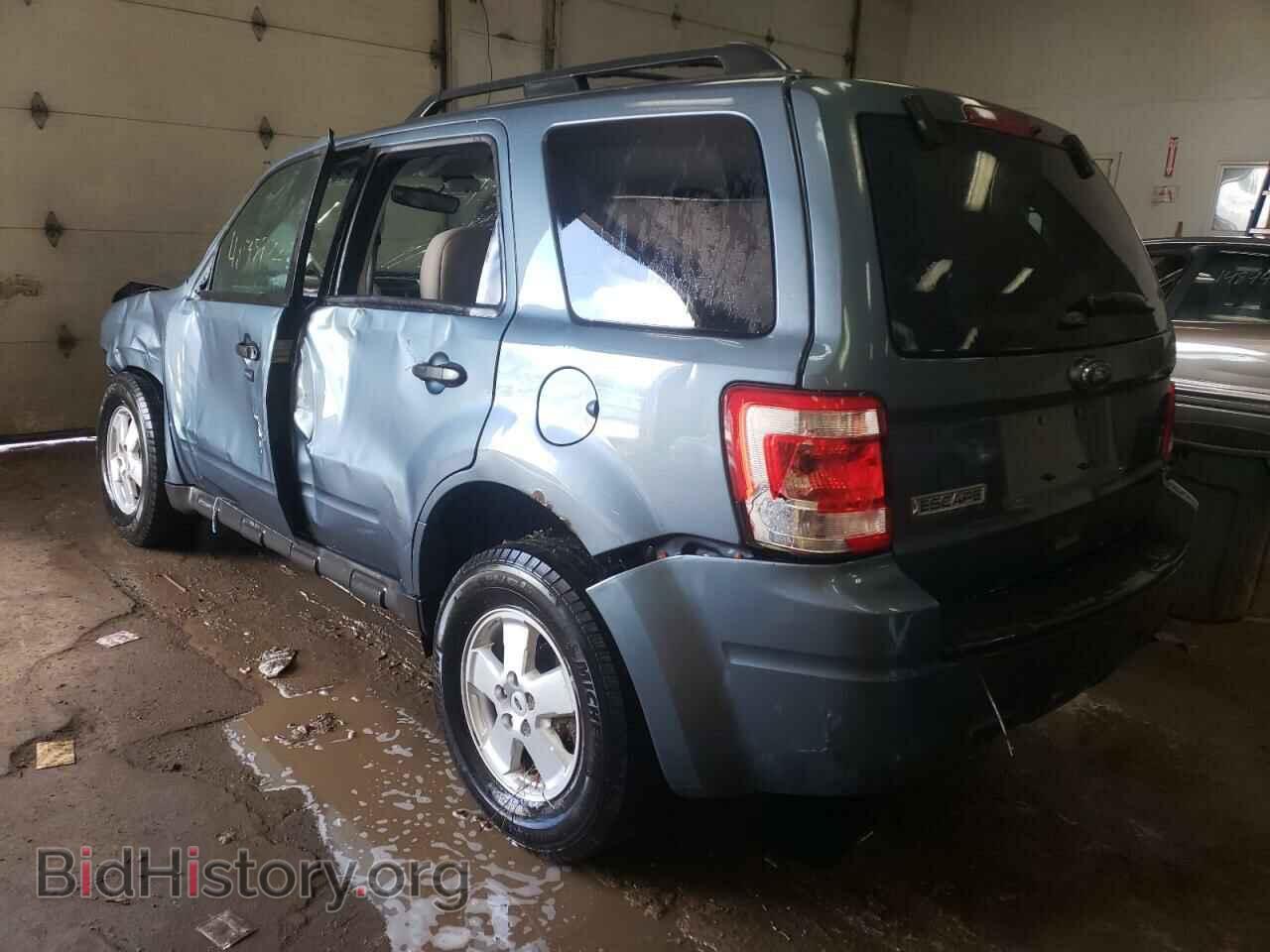 2011 FORD ESCAPE - VIN: 1FMCU0D77BKC17329 - Фото 3