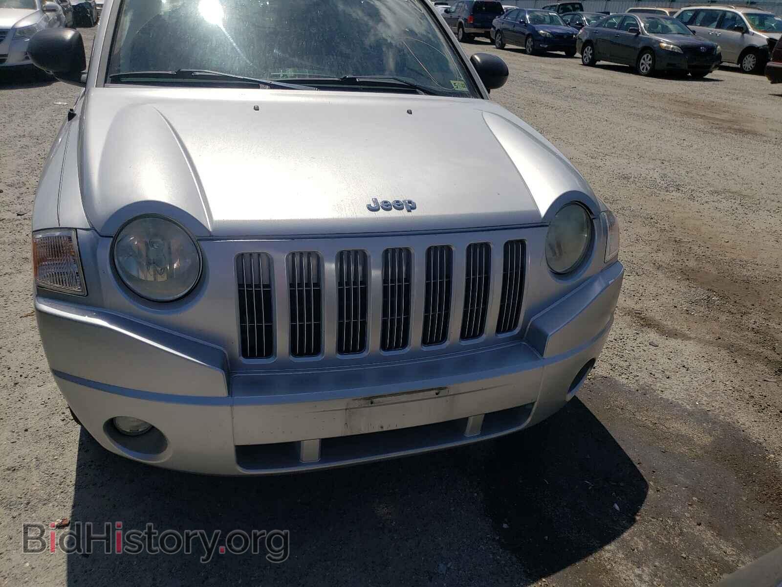 2007 JEEP COMPASS - VIN: 1J8FT47WX7D250103 - Photo 9