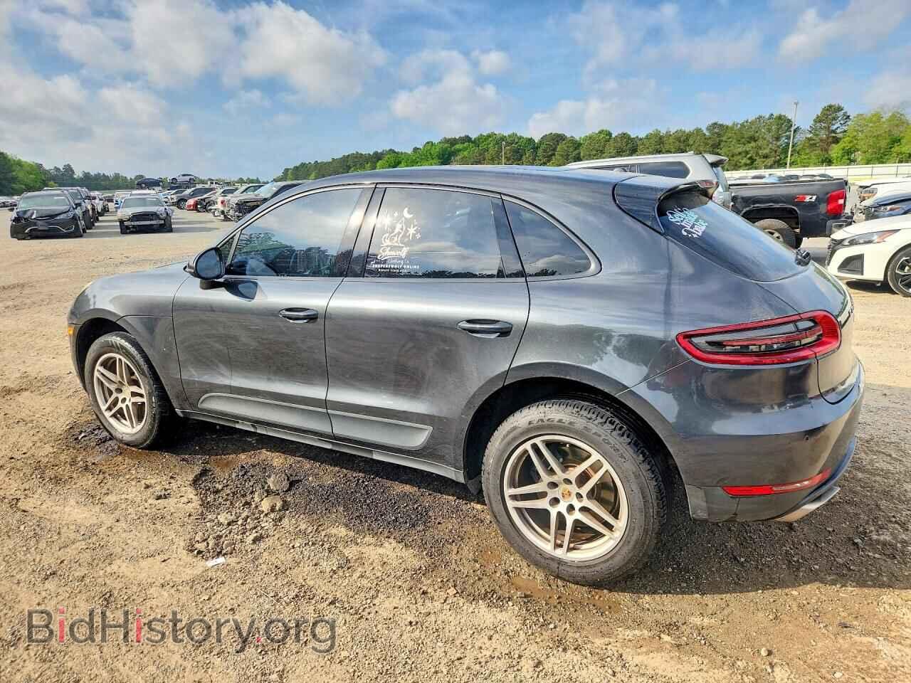 2017 PORSCHE MACAN - VIN: WP1AA2A54HLB00182 - Photo 2