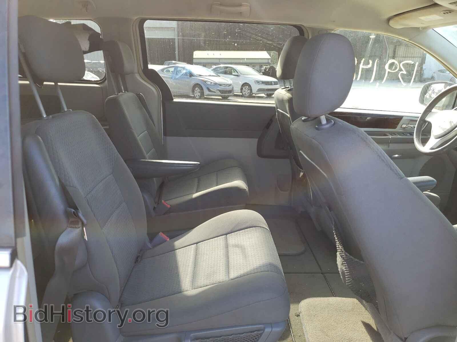 2010 CHRYSLER MINIVAN - VIN: 2A4RR5D15AR202136 - Фото 6